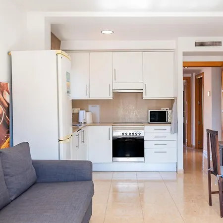 Rene Go2llolet Льорет-де-Мар